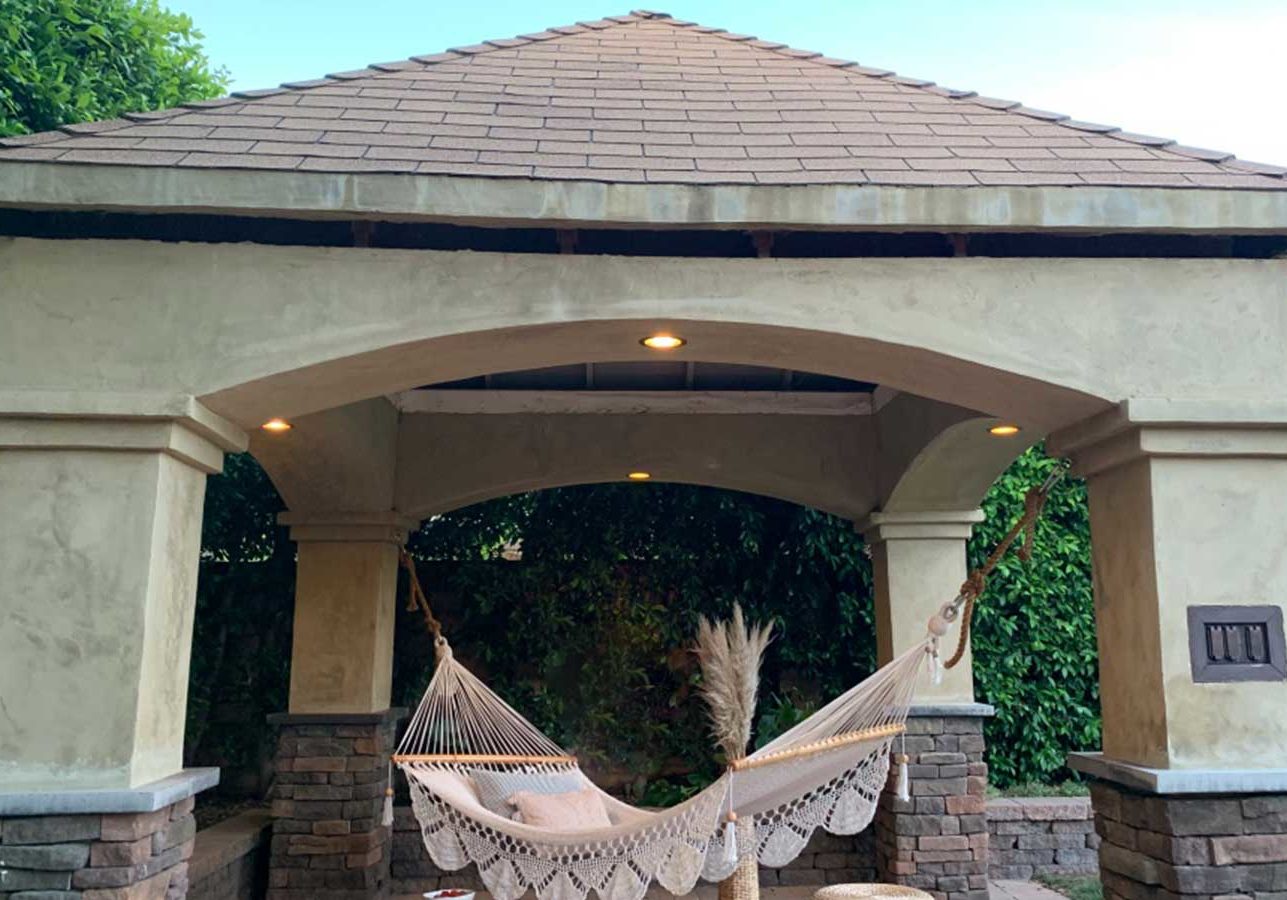 Olmos landscape pergolas and patio covers construction for homes in Sherman Oaks Encino Studio City and Northridge