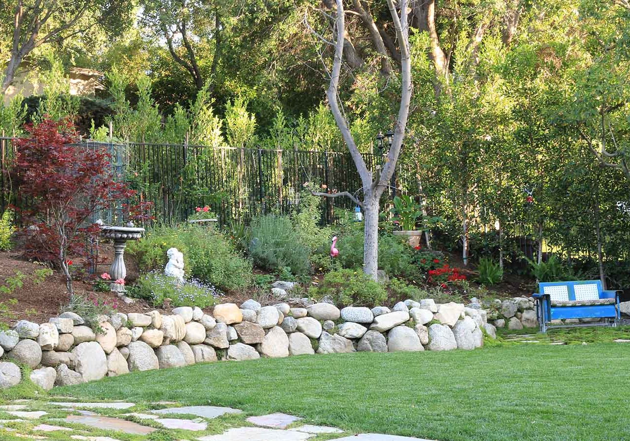 Olmos landscape design and build for Sherman Oaks, Encino, Studio City and Northridge, CA landscapes