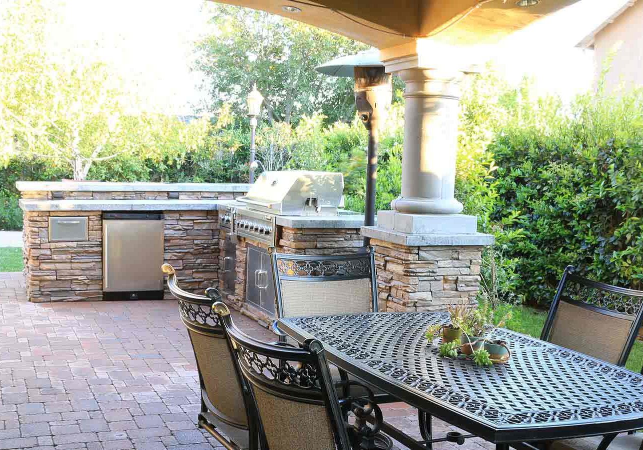Olmos outdoor kitchens, patios and bbq islands in Sherman Oaks Encino Studio City and Northridge