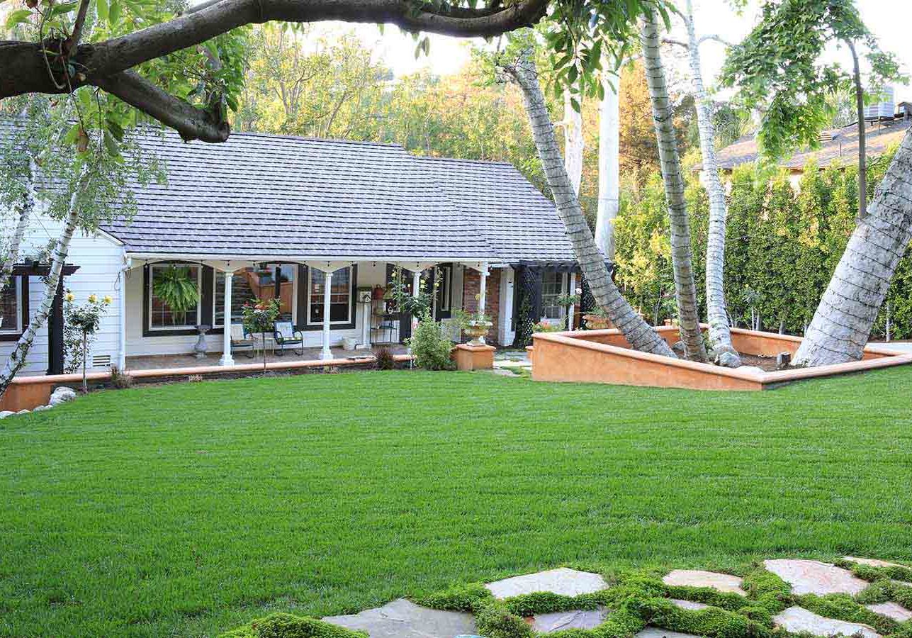 olmos landscape maintenance services for Sherman Oaks Encino Studio City and Northridge Before meeting your landscaper after